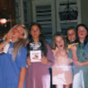 Meet your Posher, Xiola